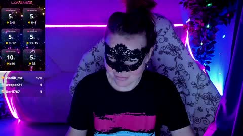 gloriagrays online show from 7, 12, 2024