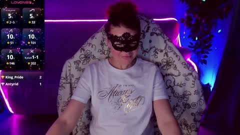 gloriagrays online show from 11, 1, 2025