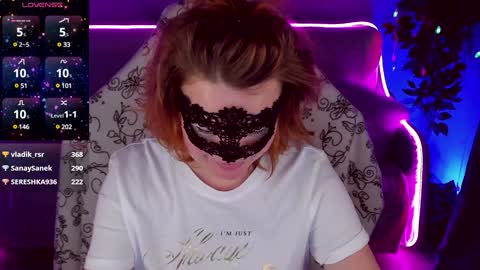 gloriagrays online show from 11, 1, 2025