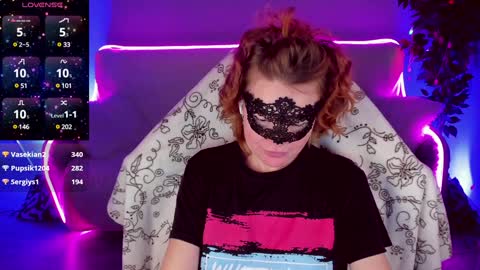 gloriagrays online show from 21, 1, 2025