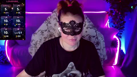 gloriagrays online show from 22, 1, 2025