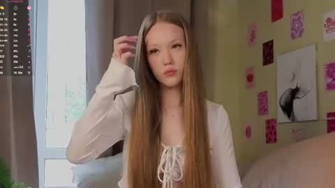Snapshot of gloryahall chatting on 21, 6, 2026 Lora online show from 21, 6, 2026