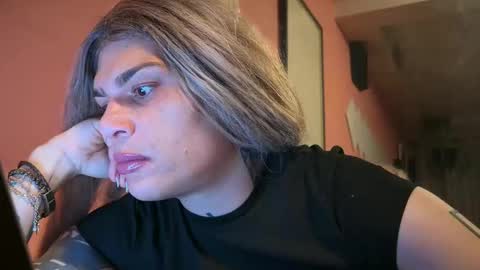 Glow Goddess online show from 7, 1, 2026