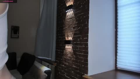 Ann Eliz and Gigi online show from 18, 2, 2026