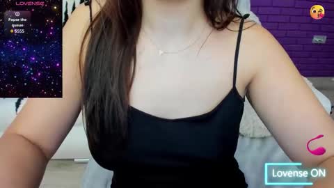 Mia online show from 28, 11, 2025