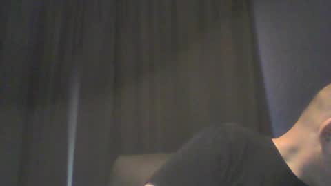 Snapshot of gmonay1331 chatting on 6, 8, 2026 gmonay1331 online show from 6, 8, 2026