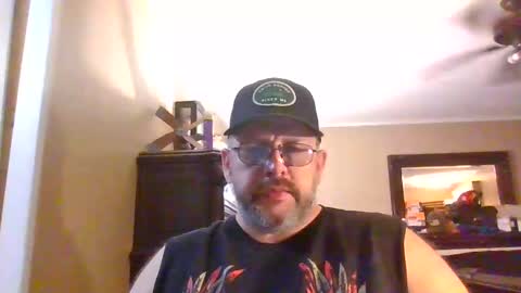 Snapshot of gobey33 chatting on 14, 9, 2025 IDKIDCIDGAF online show from 14, 9, 2025