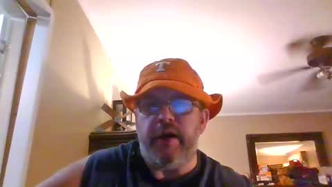 Snapshot of gobey33 chatting on 5, 10, 2025 IDKIDCIDGAF online show from 5, 10, 2025