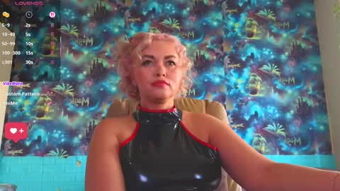 Mrs. Isabella online show from 10, 9, 2025