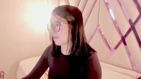 M A R T I N A  online show from 21, 5, 2026
