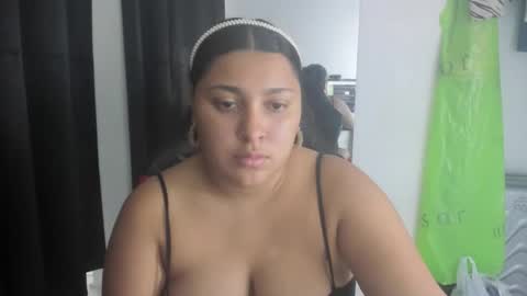 goddess_of_sissys online show from 3, 12, 2025