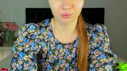 Snapshot of goddess_squirt_ chatting on 19, 5, 2026 Katrin online show from 19, 5, 2026