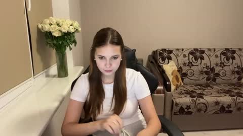 Snapshot of goddesskate_ chatting on 4, 7, 2026 Kate online show from 4, 7, 2026