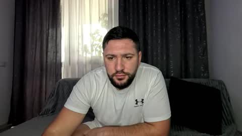 gold_alpha_boy online show from 28, 11, 2025