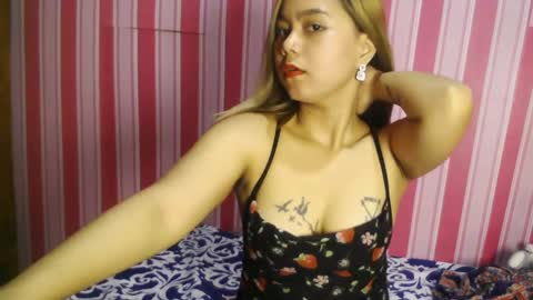 Snapshot of goldaveronn chatting on 16, 12, 2024 goldaveronn online show from 16, 12, 2024