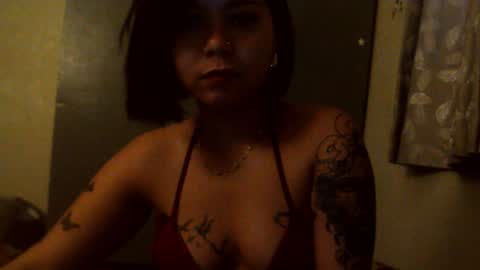 Snapshot of goldaveronn chatting on 3, 12, 2025 goldaveronn online show from 3, 12, 2025