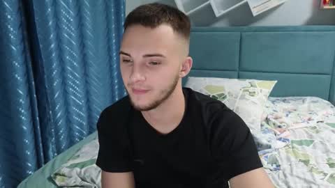 Golden boyyy21 online show from 8, 11, 2025