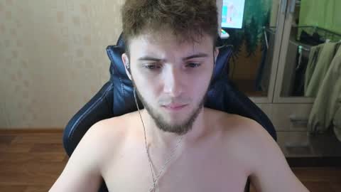 Golden boyyy21 online show from 8, 4, 2026