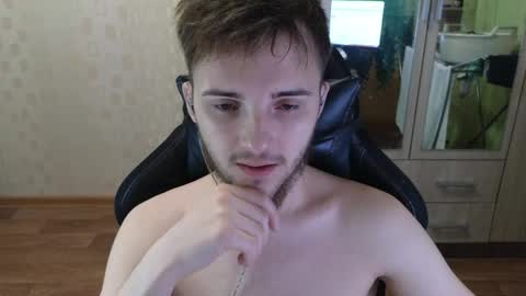 Golden boyyy21 online show from 25, 4, 2026