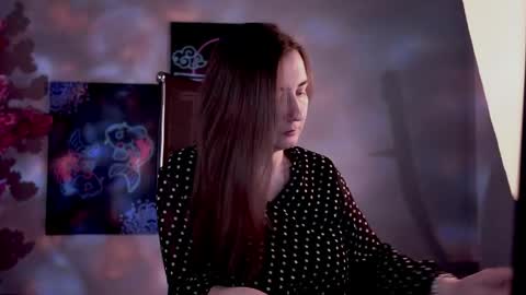 Gloria online show from 19, 5, 2026