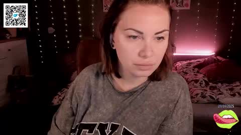 Snapshot of golden_sugar chatting on 27, 9, 2025 Shy in the streets but a freak in the sheets online show from 27, 9, 2025