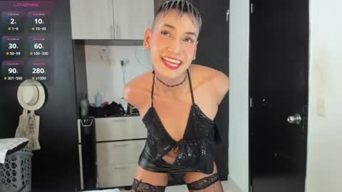 Snapshot of goldenangels1 chatting on 5, 7, 2026 goldenangels1 online show from 5, 7, 2026