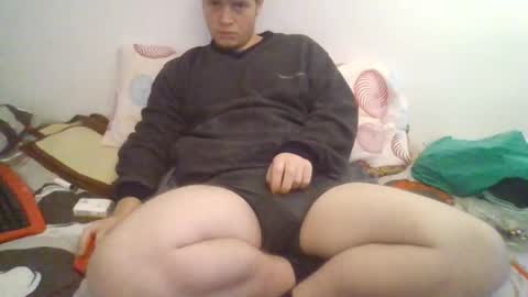 goldenboy207 online show from 18, 12, 2025