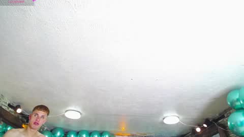 GOLDENJOI online show from 31, 1, 2025