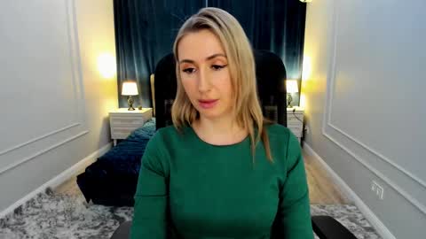 Olivia online show from 23, 2, 2025