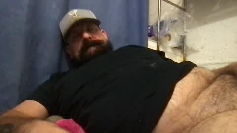 Snapshot of goldmenjustme chatting on 5, 1, 2025 Madmaxsanantonio online show from 5, 1, 2025