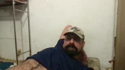 Snapshot of goldmenjustme chatting on 20, 2, 2025 Madmaxsanantonio online show from 20, 2, 2025