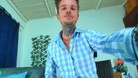 Snapshot of goldy_loyal99 chatting on 13, 9, 2025 Goldy Loyal93 online show from 13, 9, 2025