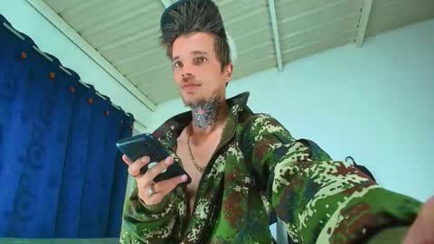 Snapshot of goldy_loyal99 chatting on 16, 10, 2025 Goldy Loyal93 online show from 16, 10, 2025