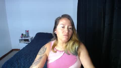 nathalia online show from 7, 4, 2026