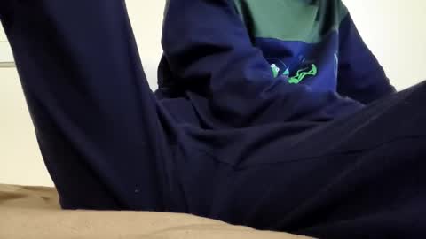 Snapshot of goodboyyy7 chatting on 4, 12, 2025 goodboyyy7 online show from 4, 12, 2025