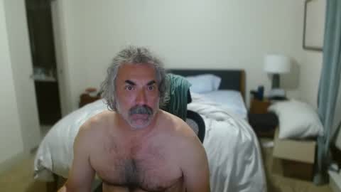 Snapshot of gopher988 chatting on 9, 10, 2025 gopher988 online show from 9, 10, 2025