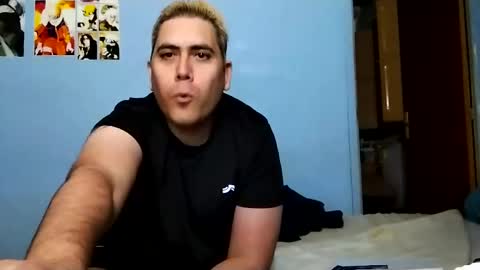 Snapshot of gorak32 chatting on 1, 3, 2025 GoraK online show from 1, 3, 2025