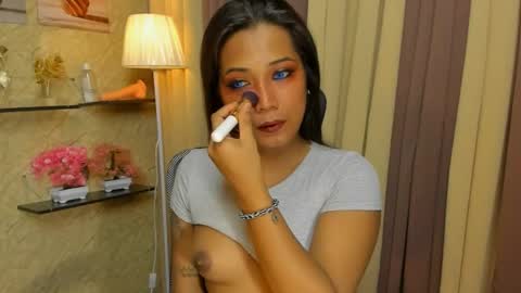 RIANA online show from 11, 5, 2026