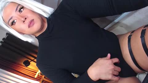 Samantha online show from 4, 3, 2026