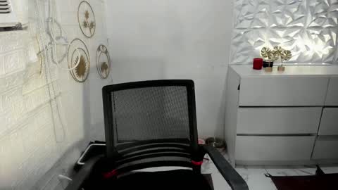 Amanda rose online show from 22, 9, 2025