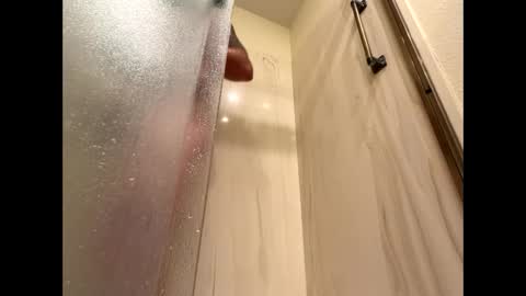 Snapshot of gorillajoe602 chatting on 9, 9, 2025 gorillajoe602 online show from 9, 9, 2025