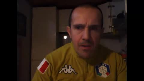 Snapshot of gorillonexxx chatting on 2, 4, 2026 gorillonexxx online show from 2, 4, 2026