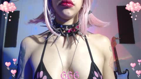        online show from 22, 1, 2025