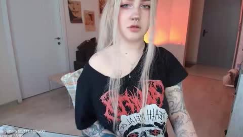 traumfrau Kira angel face devil eyes I SELL A LOT VIDEO IN GALLERY online show from 23, 3, 2026