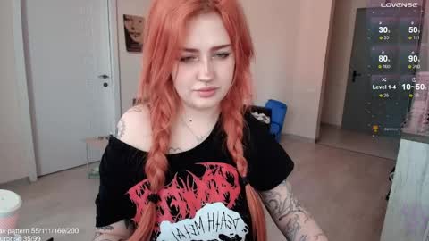Snapshot of gothkittys chatting on 22, 4, 2026 traumfrau Kira angel face devil eyes I SELL A LOT VIDEO IN GALLERY online show from 22, 4, 2026