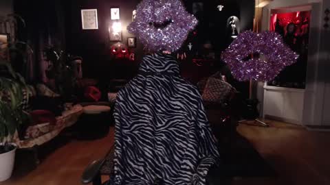 Snapshot of gothstripper chatting on 15, 2, 2025 Hezra online show from 15, 2, 2025