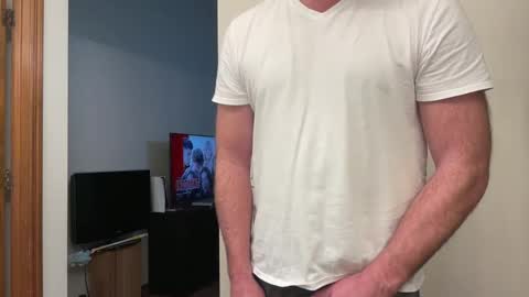 Snapshot of gqimage chatting on 14, 12, 2024 GQImage online show from 14, 12, 2024