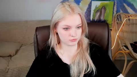 Grace Glamour online show from 12, 3, 2025