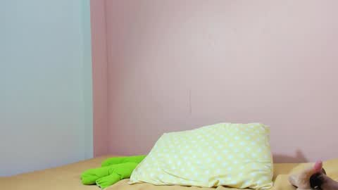 Snapshot of grandmother_milf chatting on 31, 12, 2024 Mi Name is violeta  online show from 31, 12, 2024
