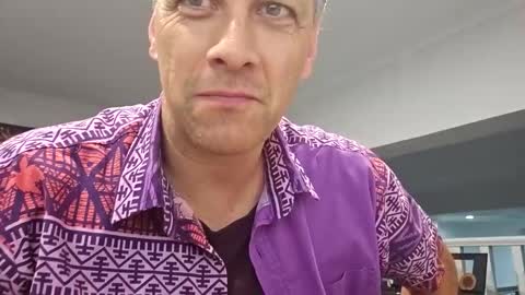 Snapshot of grattitude chatting on 15, 2, 2026 grattitude online show from 15, 2, 2026